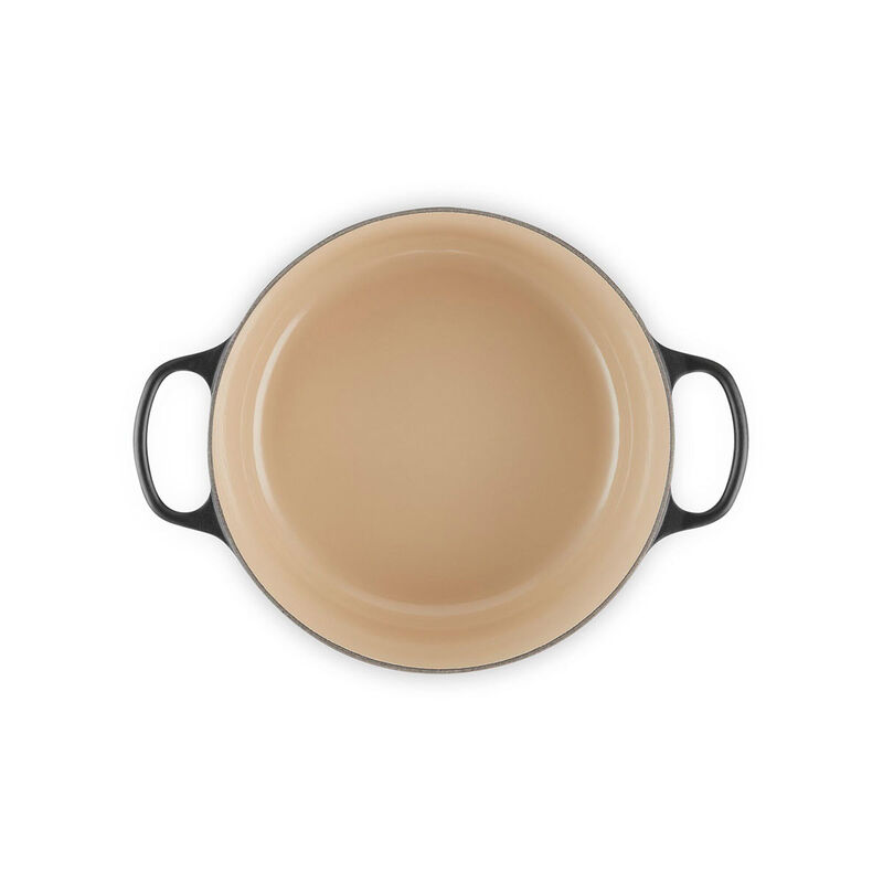 Le Creuset Signature Cast Iron Round Casserole 28cm image number 28